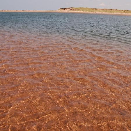Goodview Cottages By Stanhope Beach Pei For Adults Only 外观 照片